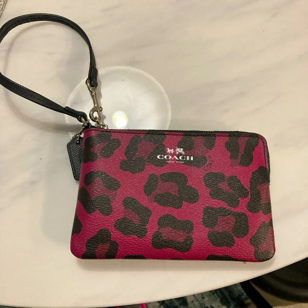 Coach Wristlet - Picture 1 of 3